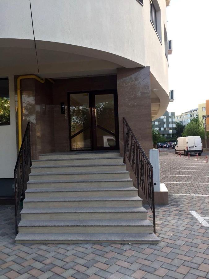 Elyse Comfortable Apartment Close To Palas Mall Яссы Экстерьер фото